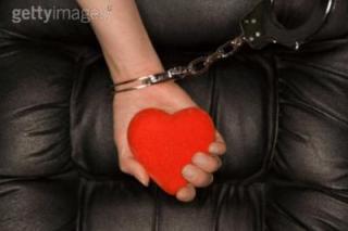 rir tal9i mano mab9ach kijim3akom 9alb hmar khaskom wahad noure